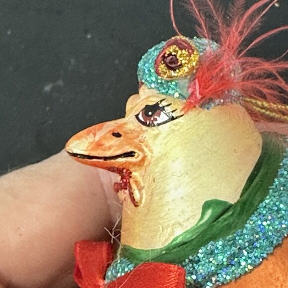 Chicken Hen Red Heels Kitschy Glass Christmas Tree Ornament 5" - Picture 14 of 16